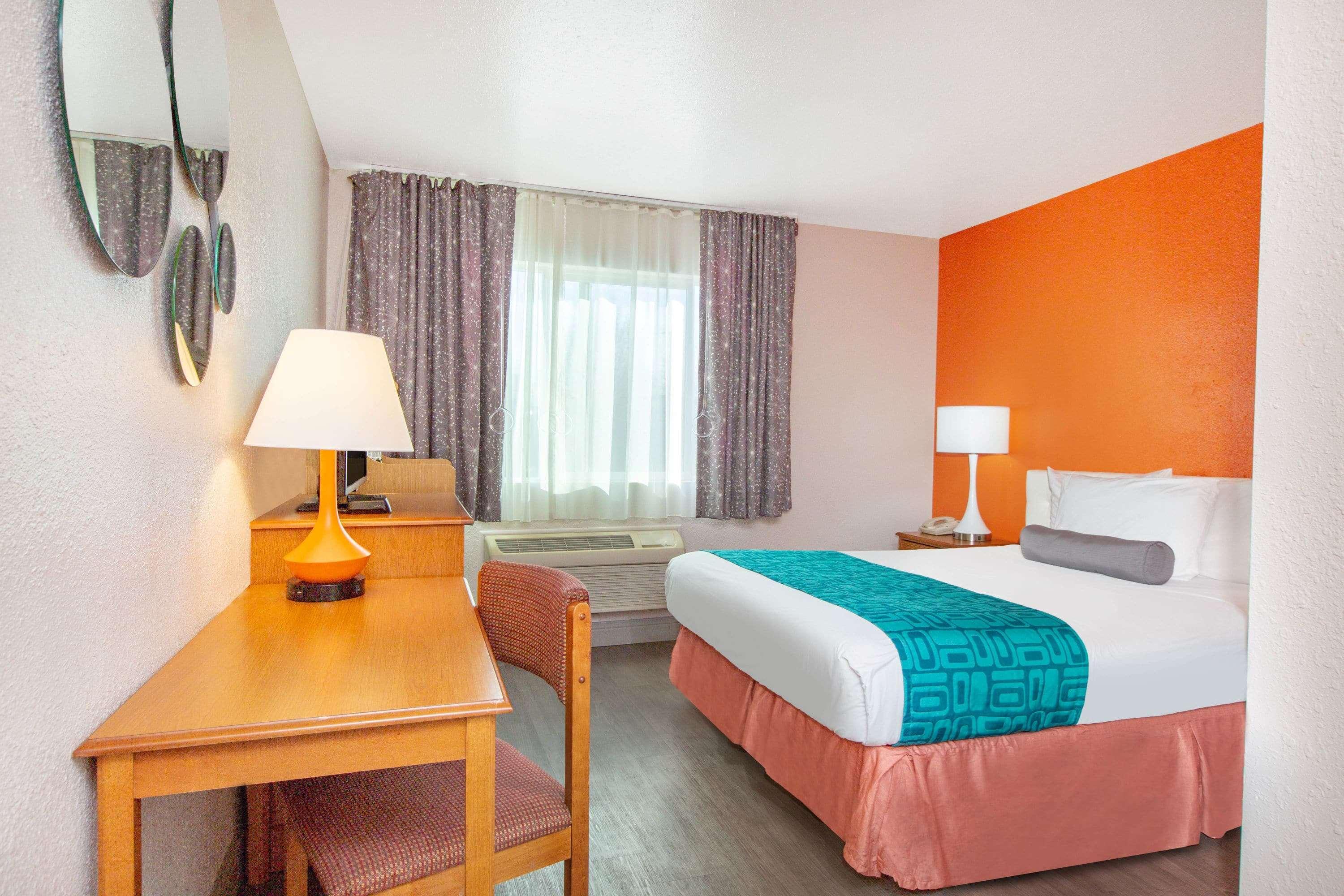 Howard Johnson By Wyndham Salem Buitenkant foto
